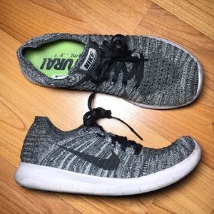 Nike Free Rn Flyknit